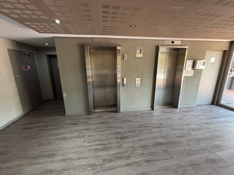 To Let Commercial Property for Rent in Tyger Valley Western Cape